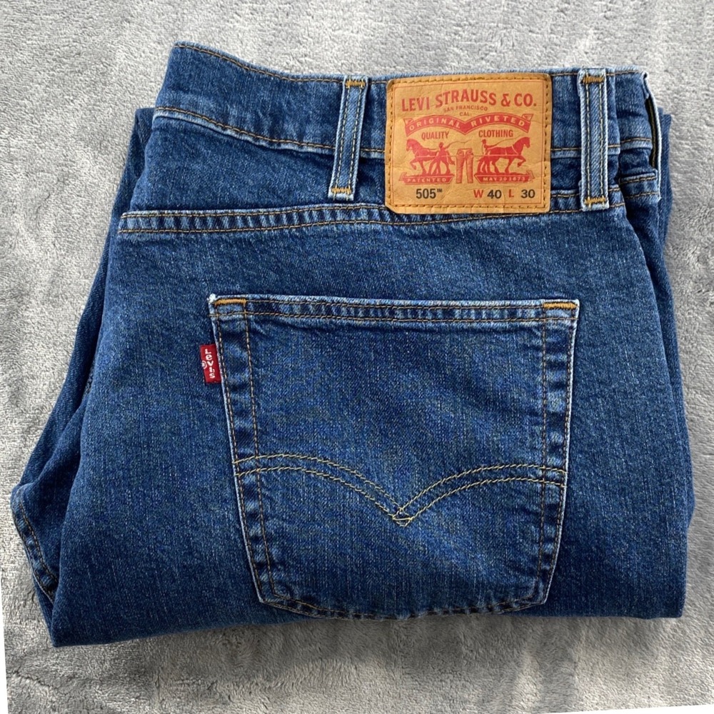 Levis Jeans Mens 505 Regular Fit Straight Leg 40x30(38x30) FIT Medium Wash Blue
